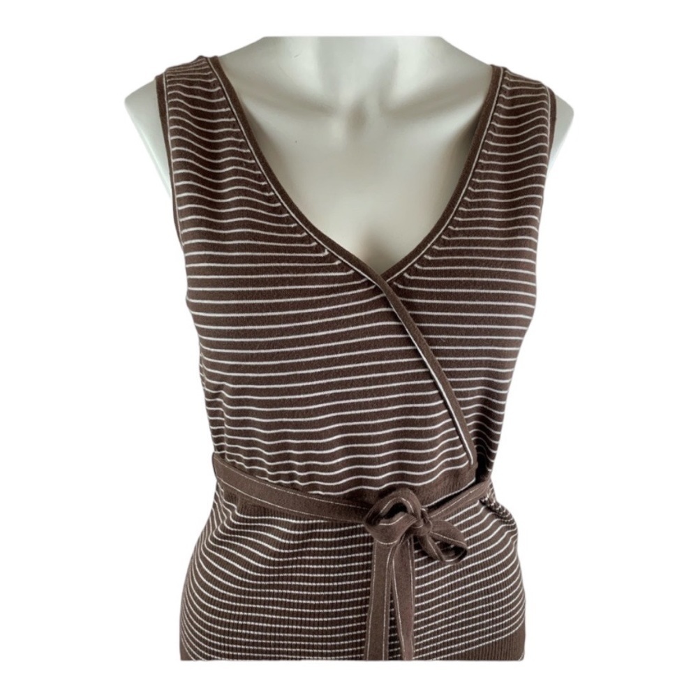 Nine & Company Sleeveless V Neck Sweater- Small